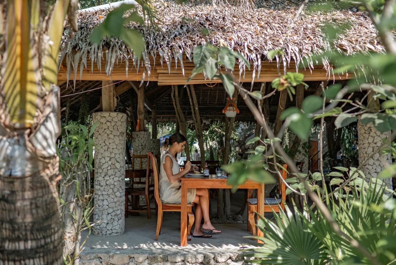 The Blue Orchid Resort Moalboal Exterior photo